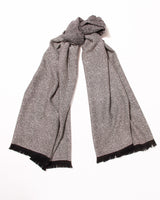 Schal aus Zegna Baruffa Garn, Herringbone-Dessin, unisex, schwarz/ecru